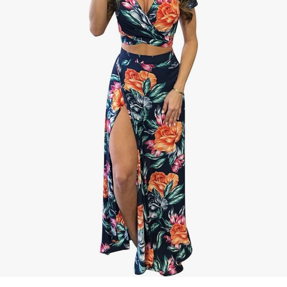 Floral printed side two piece outfit